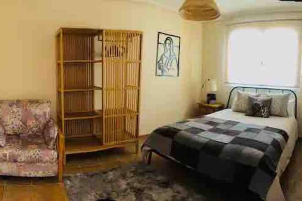 La Encina, Casa Tranquila Con Excelentes Vistas Holiday home