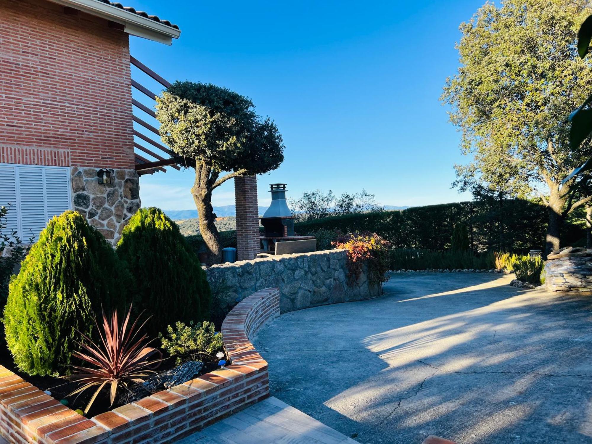 Holiday home La Encina, Casa Tranquila Con Excelentes Vistas Mesones (Guadalajara)